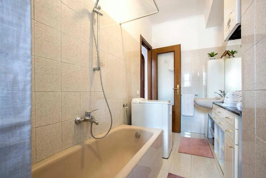 Giudy'S House Apartment Rome Italy